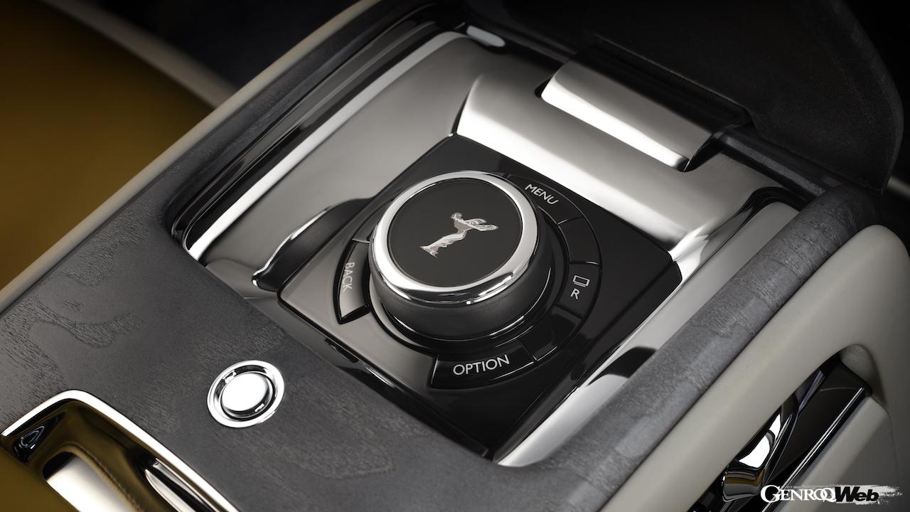 「ロールス・ロイス カリナン シリーズ Ⅱ」のインテリア。