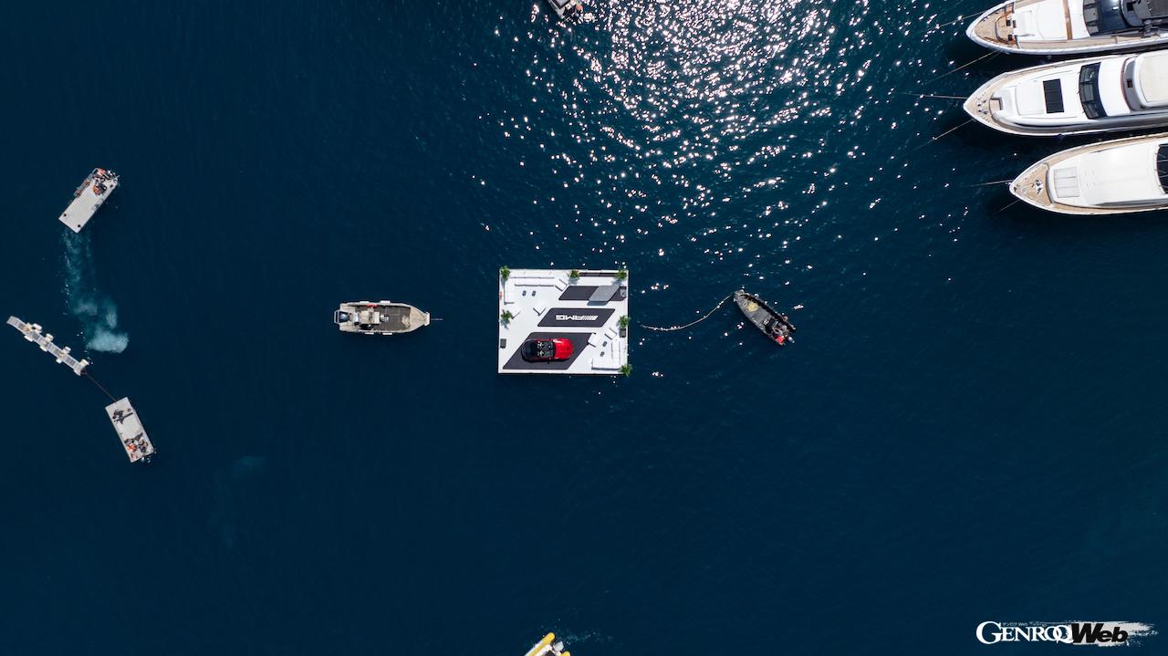 モナコのヨットハーバーで行われた「コンセプト メルセデス AMG ピュアスピード」のワールドプレミアイベント。