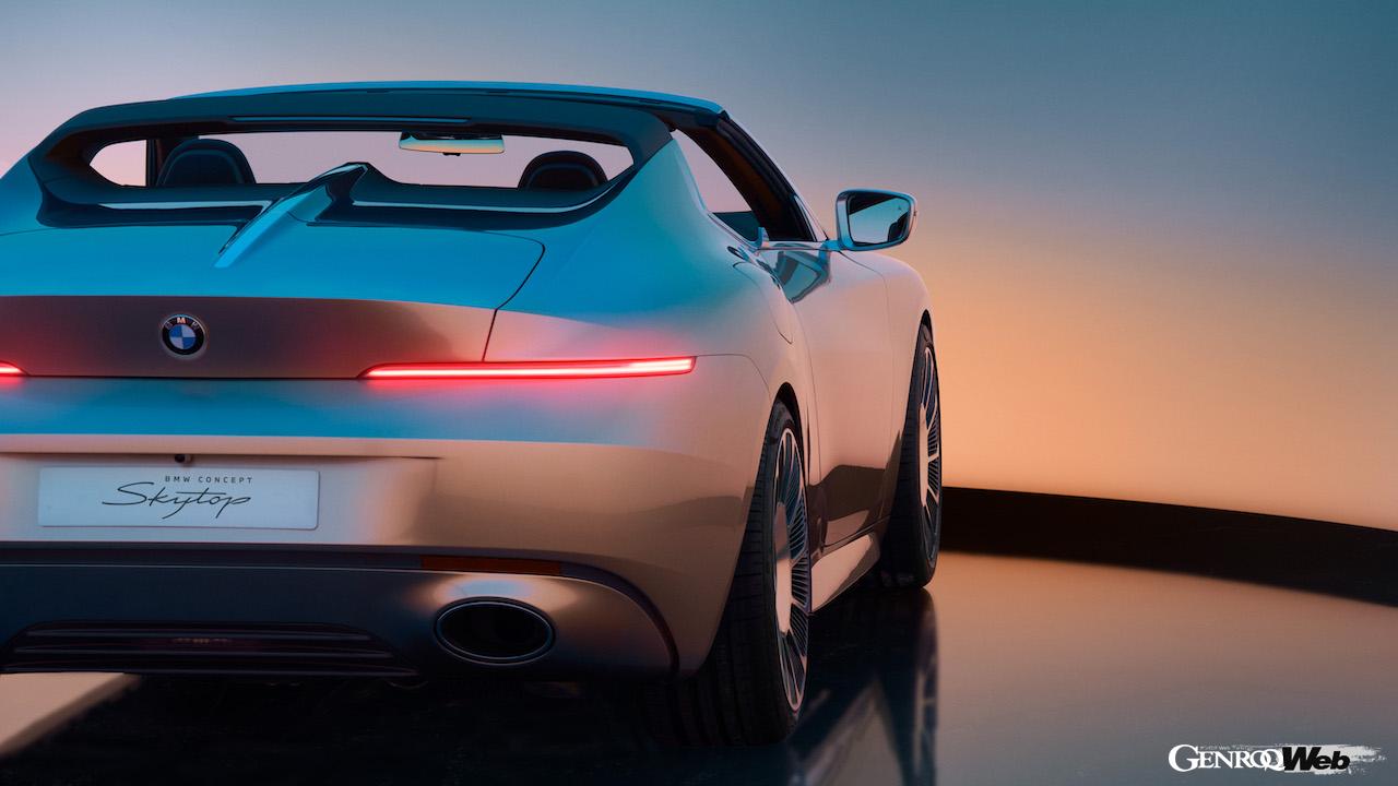 2シーターオープン「BMW コンセプト スカイトップ」のエクステリア。
