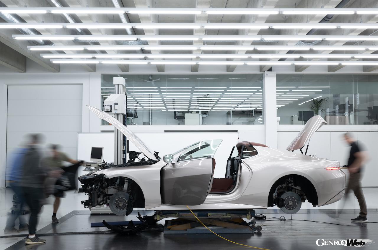 「BMW コンセプト スカイトップ」製作過程。