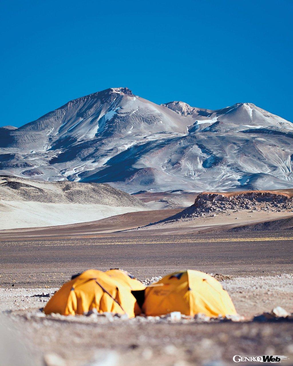 3回目のチャレンジで、自動車による標高世界新記録「6734m」を達成したポルシェ 911。