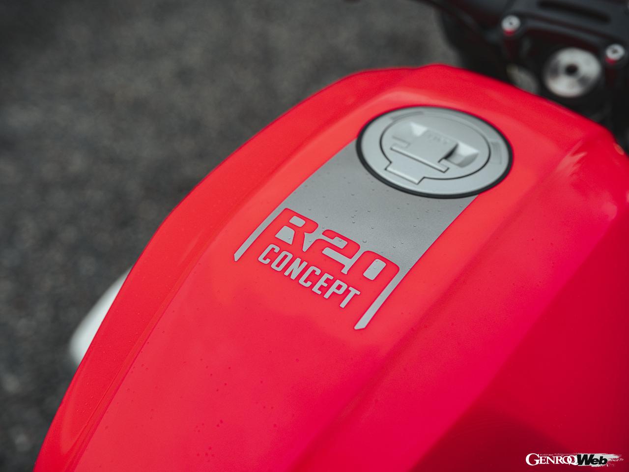 コンコルソ・デレガンツァ・ヴィラ・デステで、公開された「BMW R20 コンセプト」。