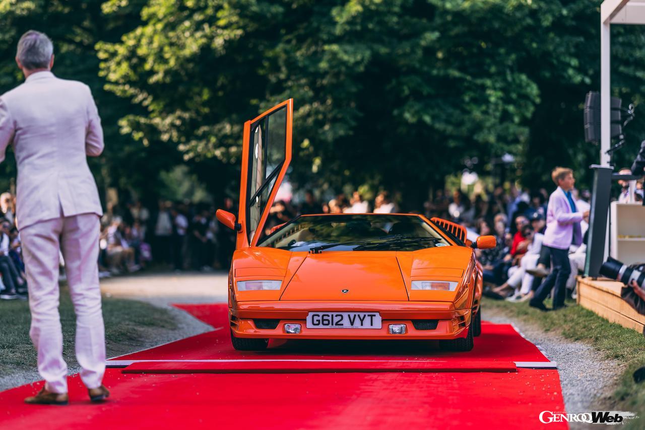 コンコルソ・デレガンツァ・ヴィラ・デステに展示された、1988年製ランボルギーニ カウンタック25thアニバーサリー。