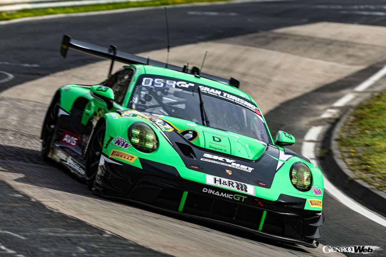 ニュルブルクリンク24時間で、総合優勝を狙う「ポルシェ 911 GT3 R」。