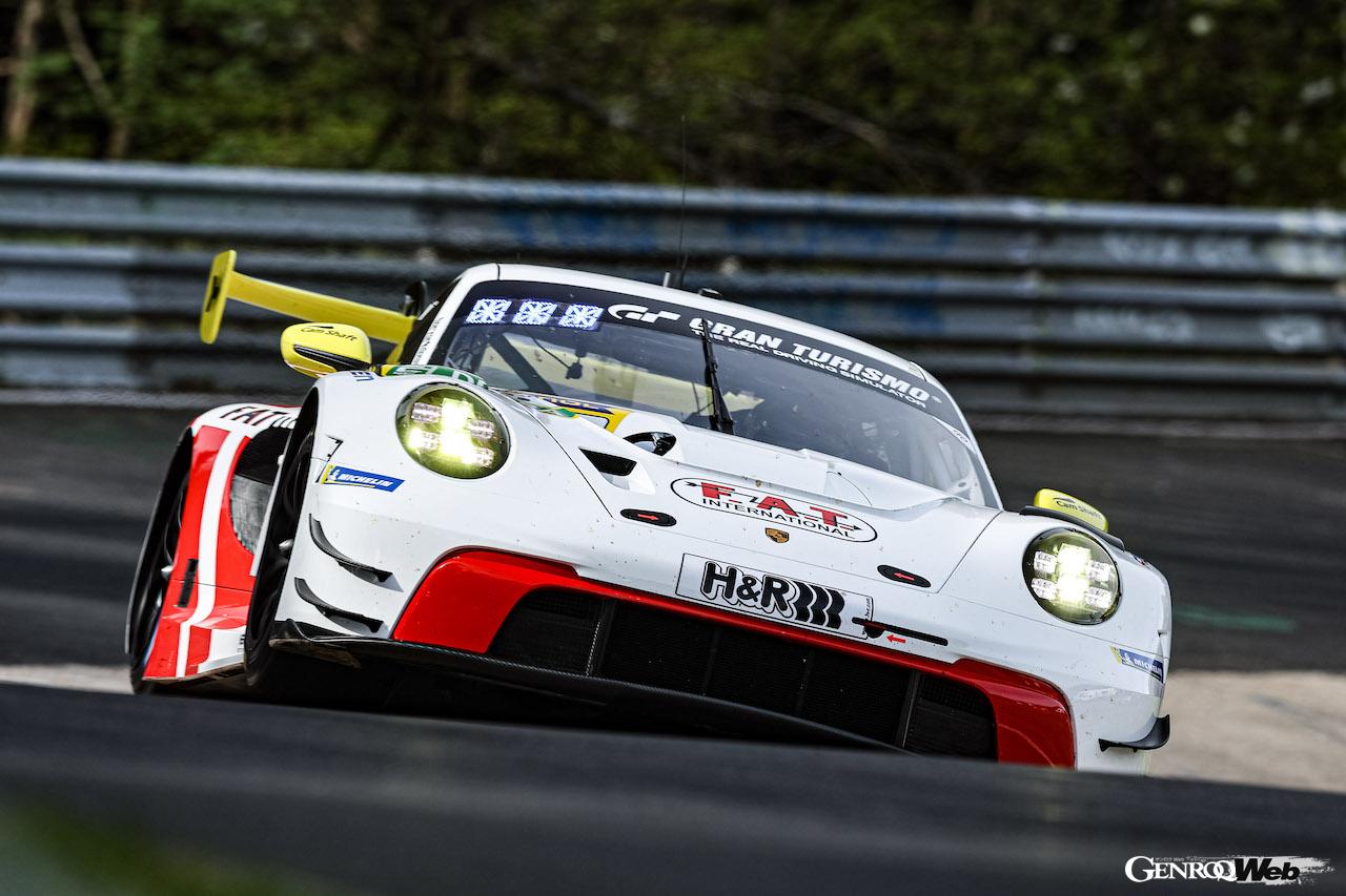 ニュルブルクリンク24時間で、総合優勝を狙う「ポルシェ 911 GT3 R」。