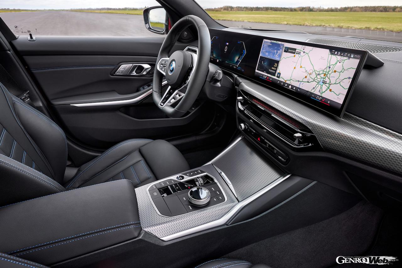 新型「BMW 3シリーズ ツーリング」のインテリア。