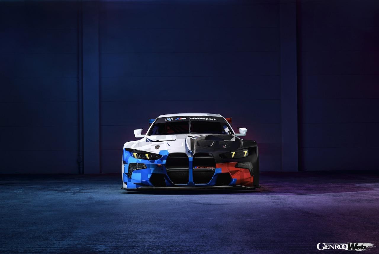 大幅なアップデートを果たした「BMW M4 GT3 エボ」のエクステリア。