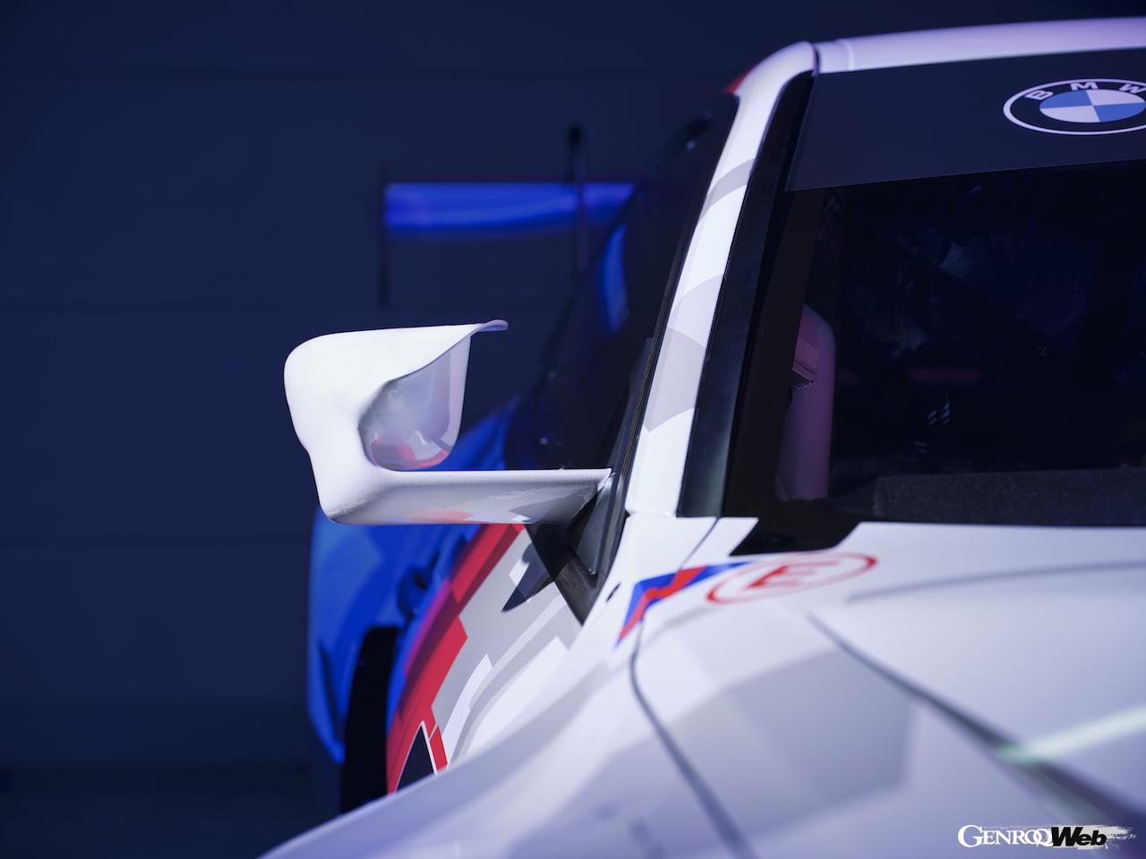 大幅なアップデートを果たした「BMW M4 GT3 エボ」のエクステリア。