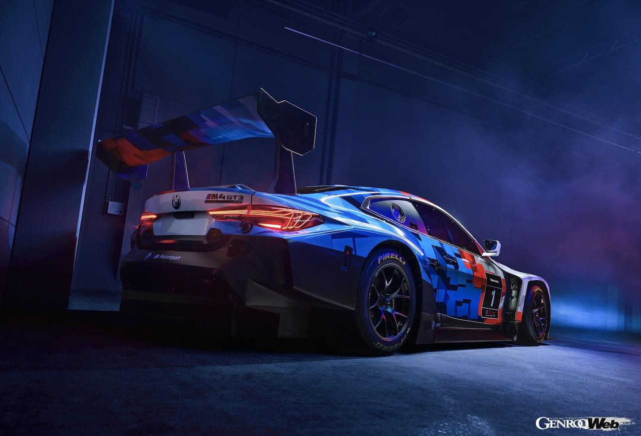 大幅なアップデートを果たした「BMW M4 GT3 エボ」のエクステリア。