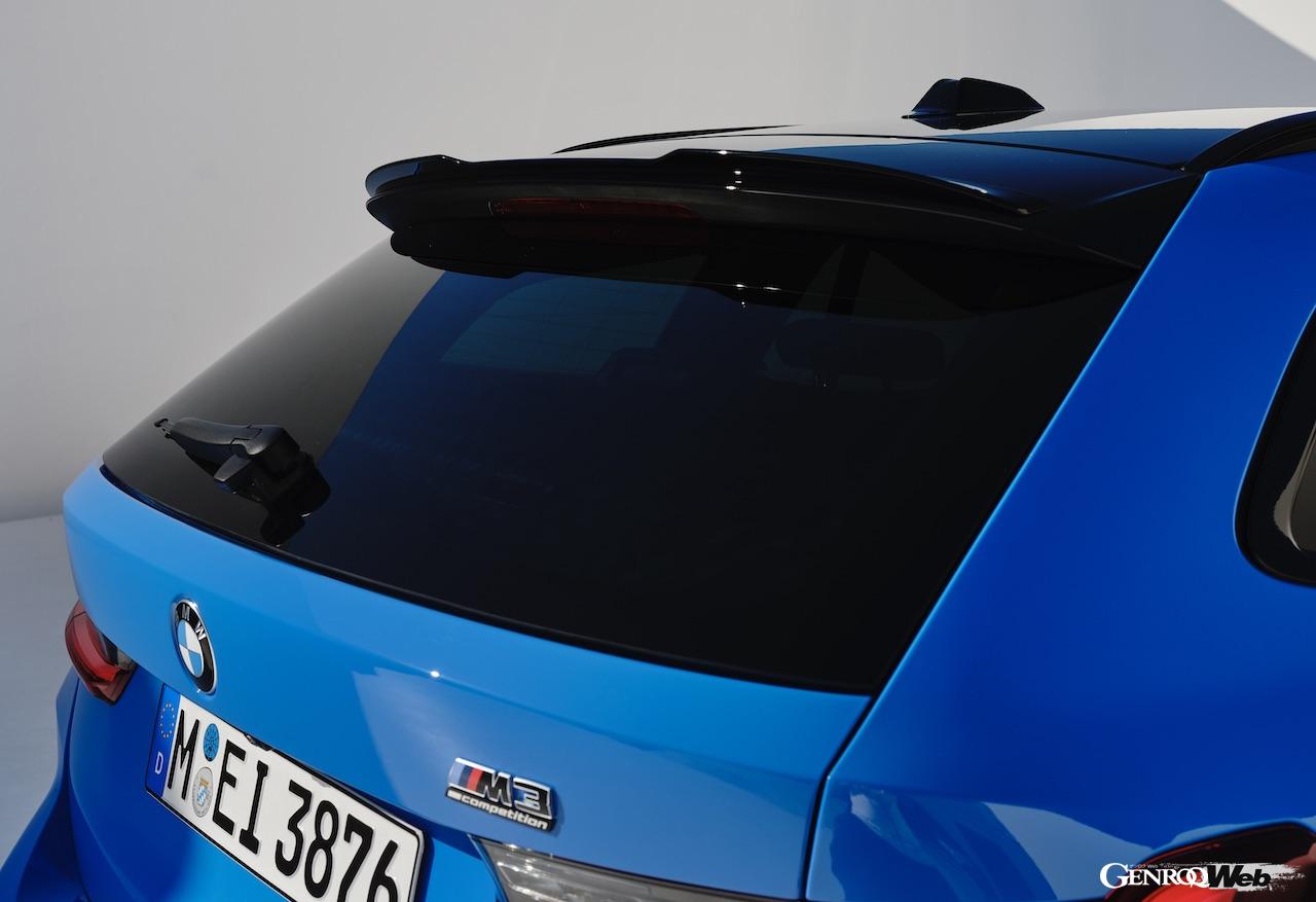 「BMW M3 ツーリング」改良新型のエクステリア。