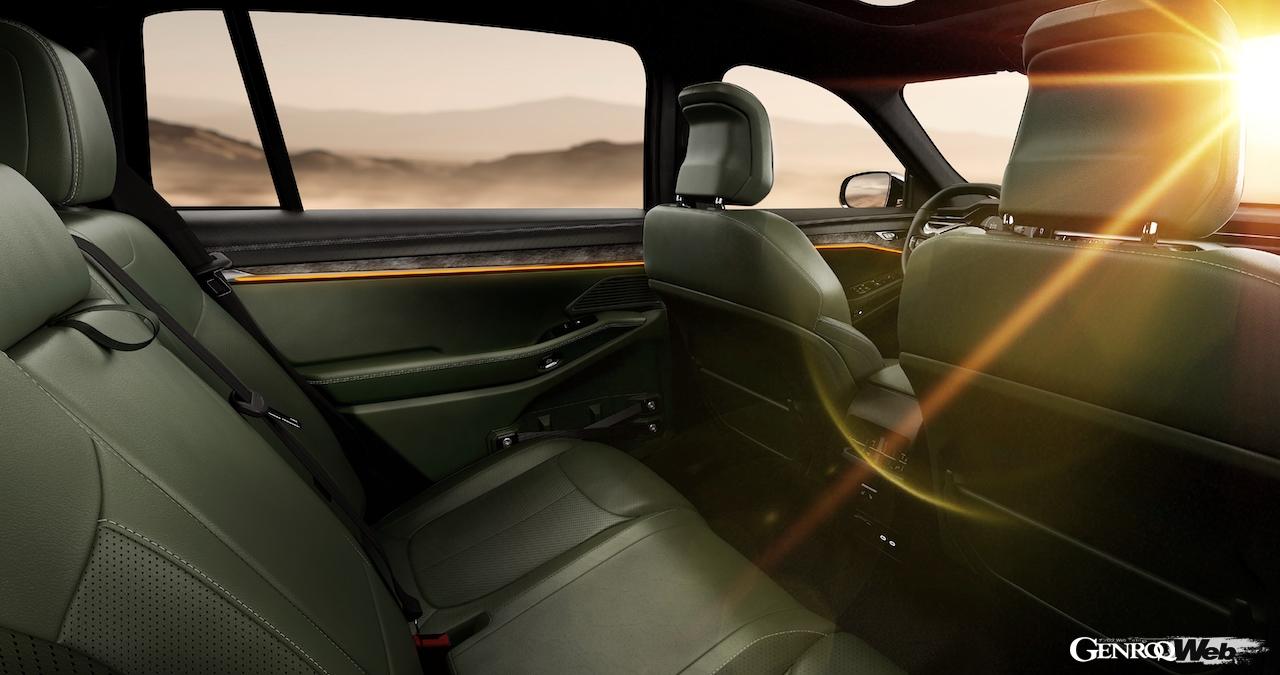 オフロード走破性を強化した「ワゴニア S トレイルホーク コンセプト」のインテリア。