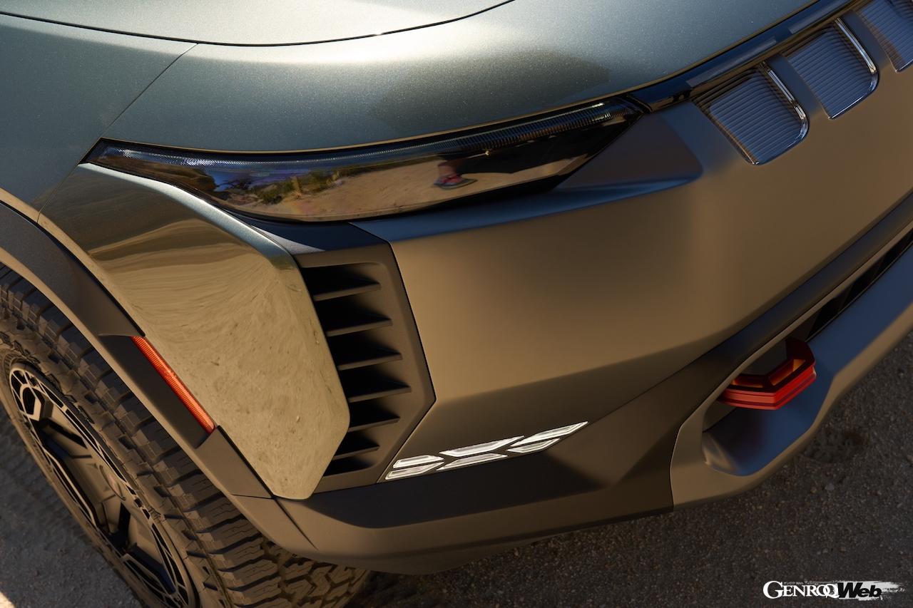 オフロード走破性を強化した「ワゴニア S トレイルホーク コンセプト」のエクステリア。