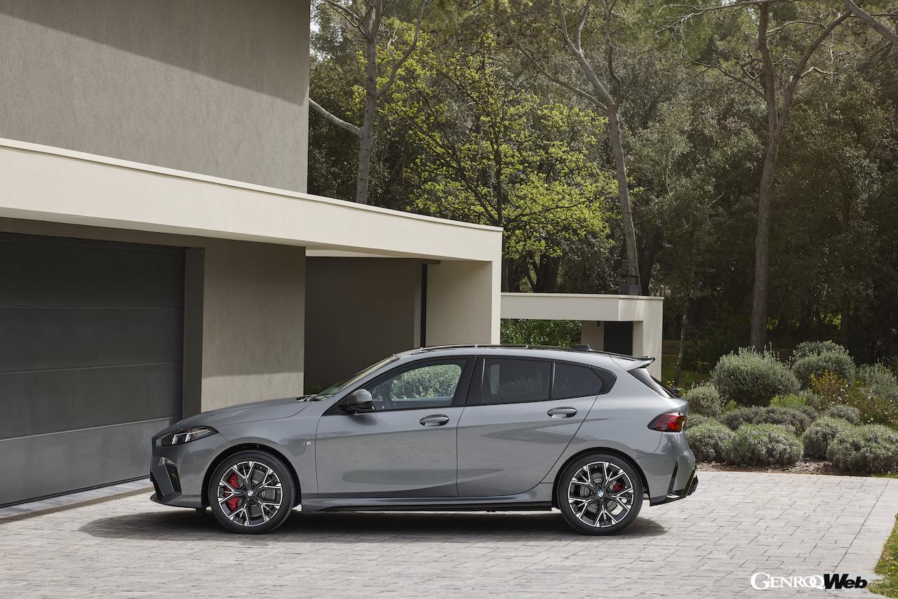2024年10月から欧州で販売スタートする、新型「BMW 1シリーズ」のエクステリア。