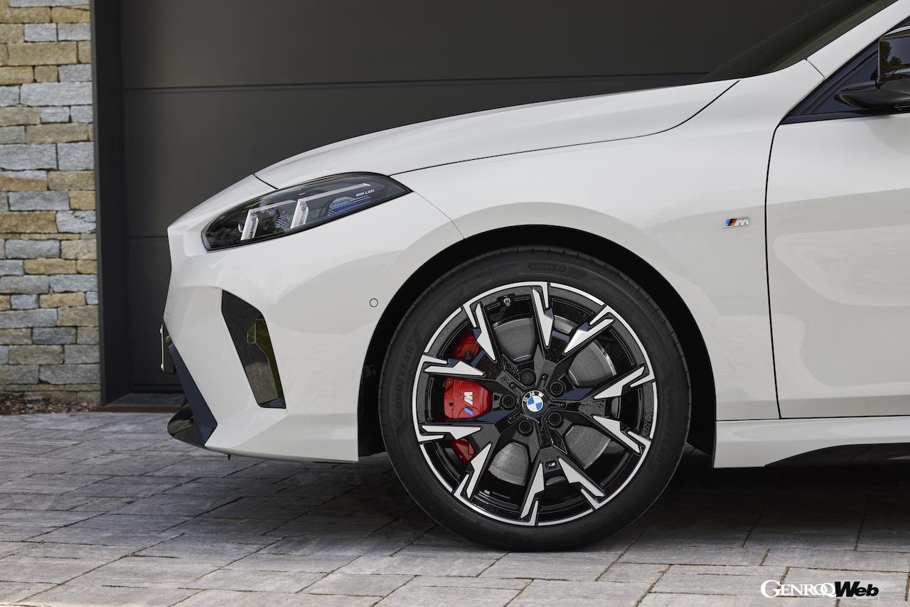 2024年10月から欧州で販売スタートする、新型「BMW 1シリーズ」のエクステリア。