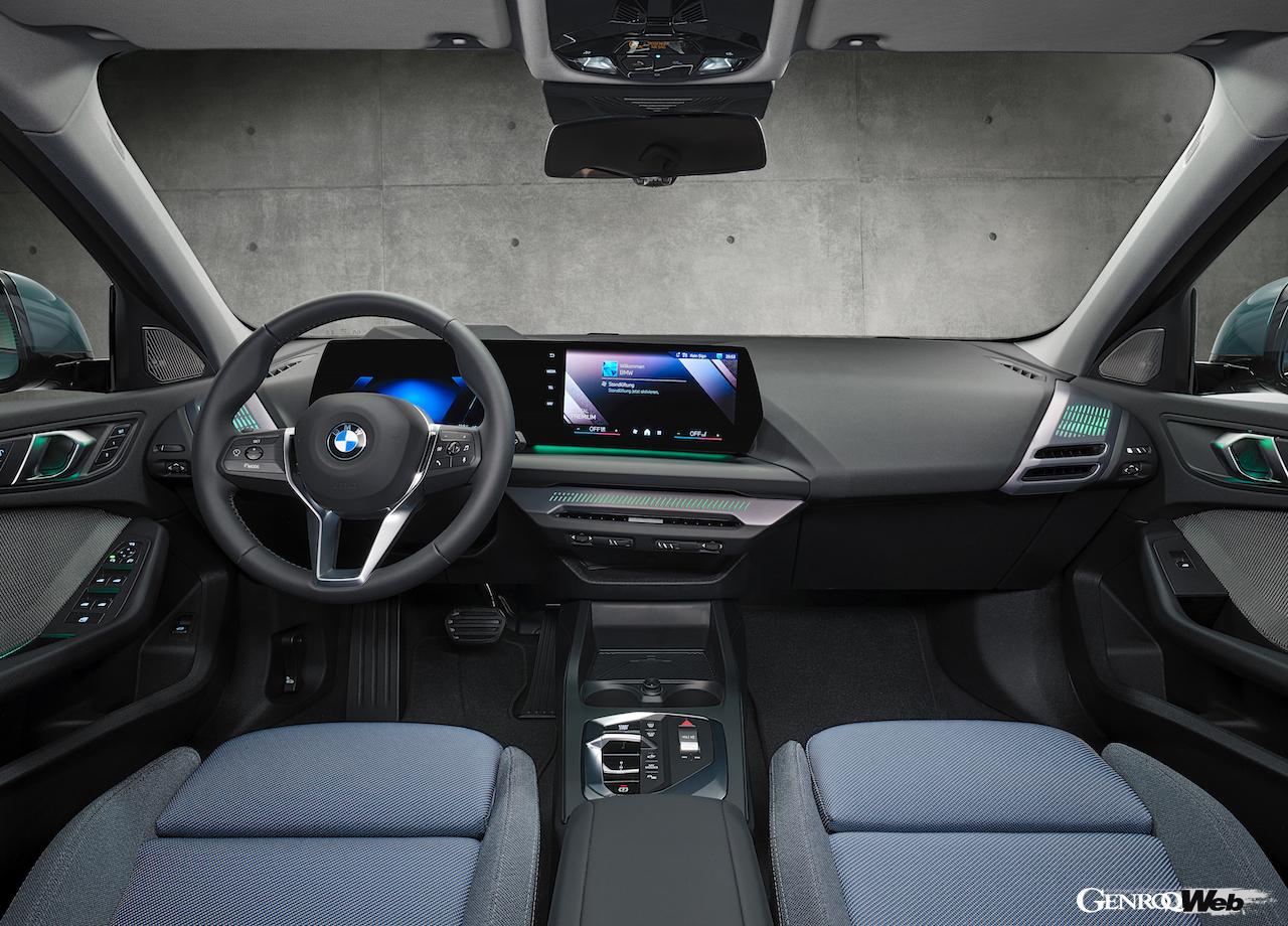 2024年10月から欧州で販売スタートする、新型「BMW 1シリーズ」のインテリア。