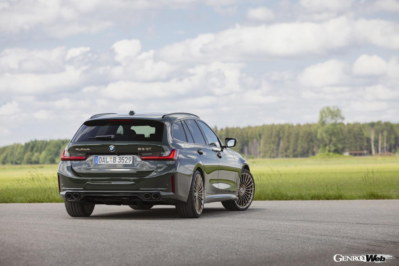 「BMW アルピナ B3 GT ツーリング」のエクステリア。