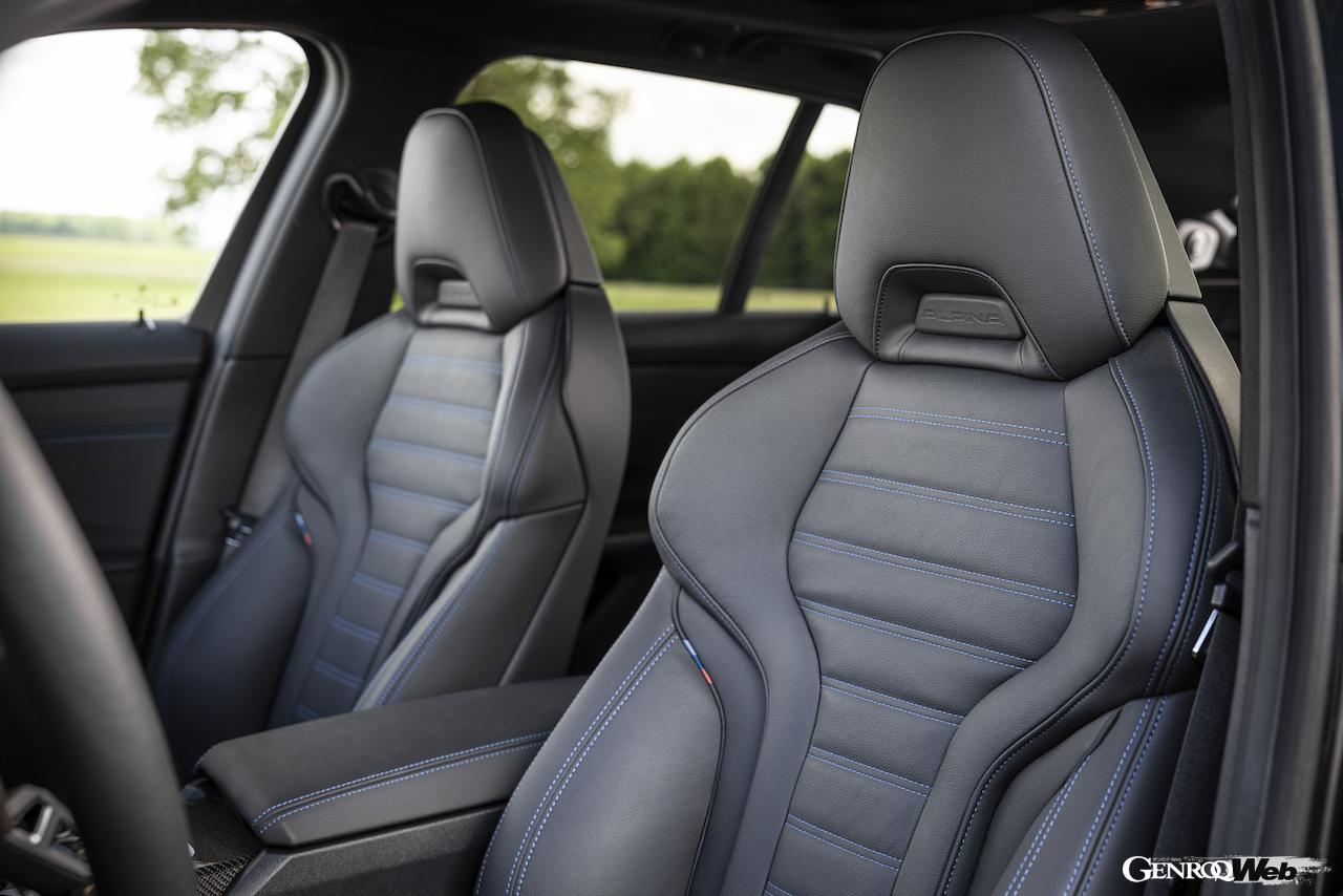 「BMW アルピナ B3 GT ツーリング」のインテリア。