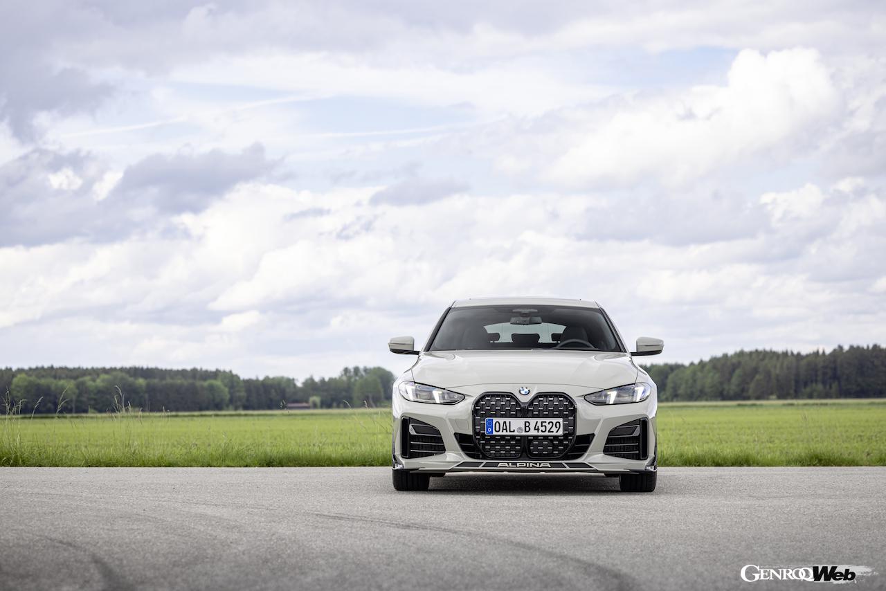 「BMW アルピナ B4 GT グランクーペ」のエクステリア。