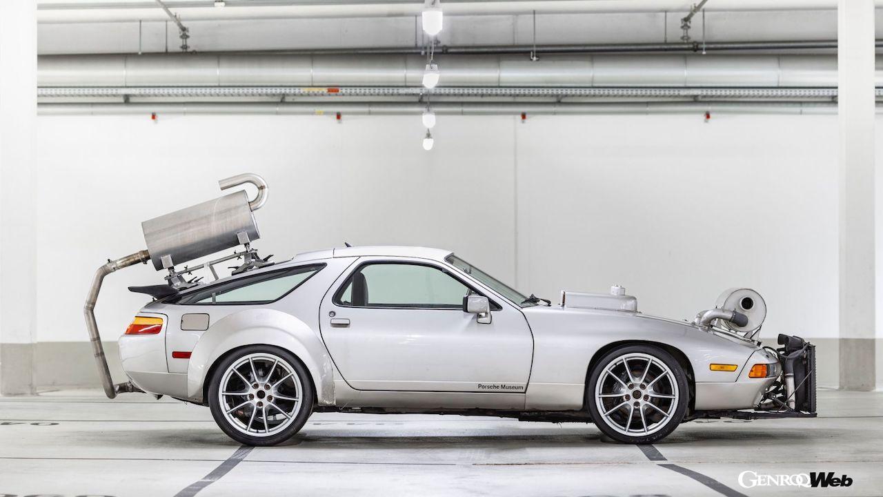 様々な機器やコンポーネントがボディに装着された、ポルシェ 928騒音テスト車両。