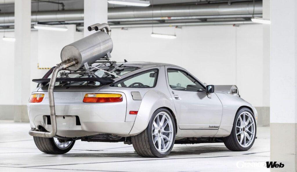 様々な機器やコンポーネントがボディに装着された、ポルシェ 928騒音テスト車両。