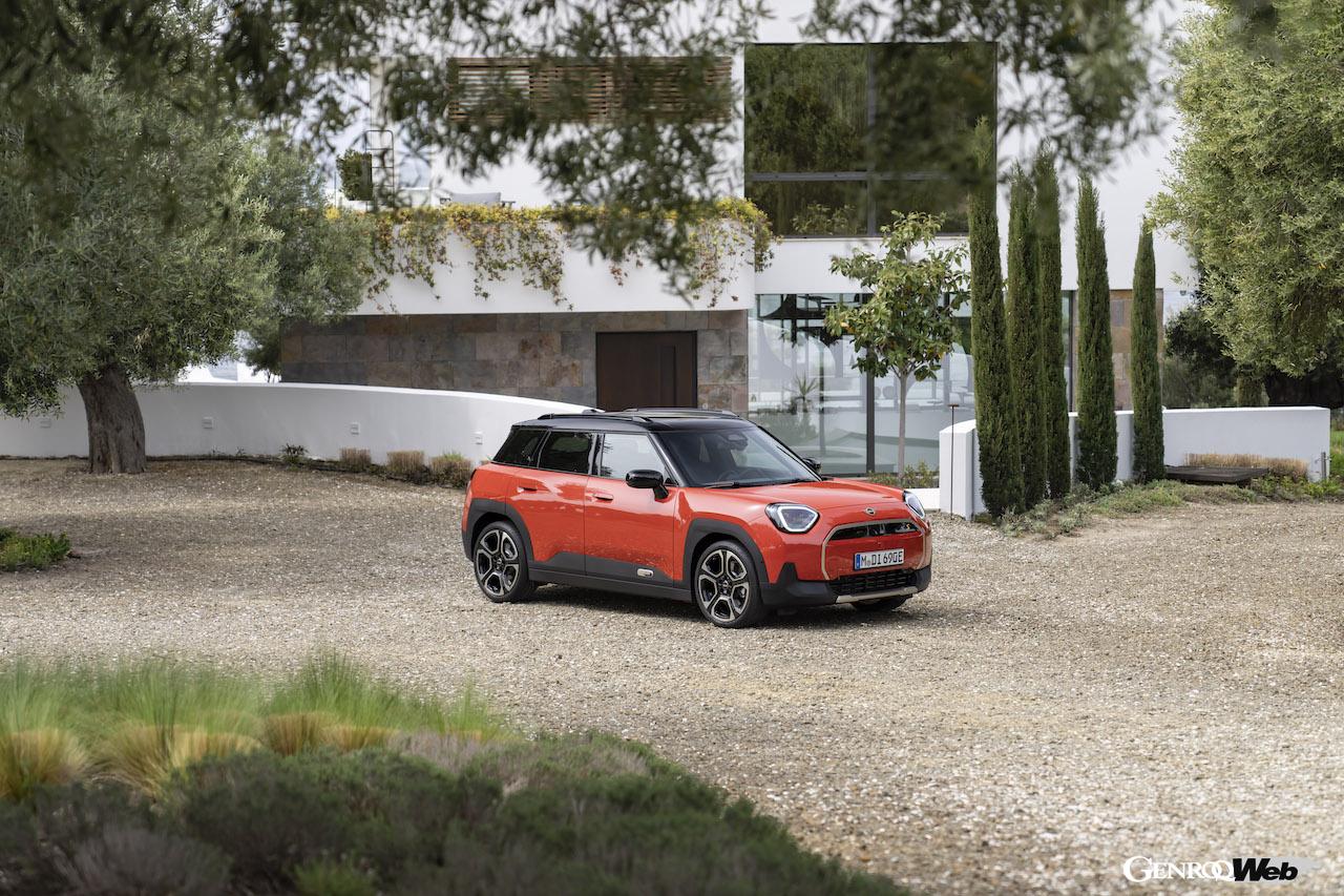 新世代MINI第3弾モデル「MINI エースマン」のエクステリア。