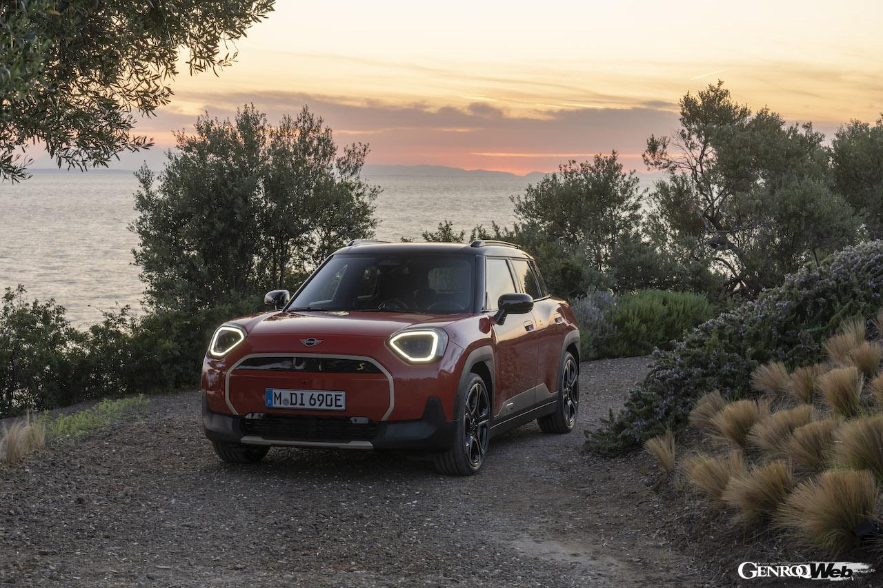 新世代MINI第3弾モデル「MINI エースマン」のエクステリア。