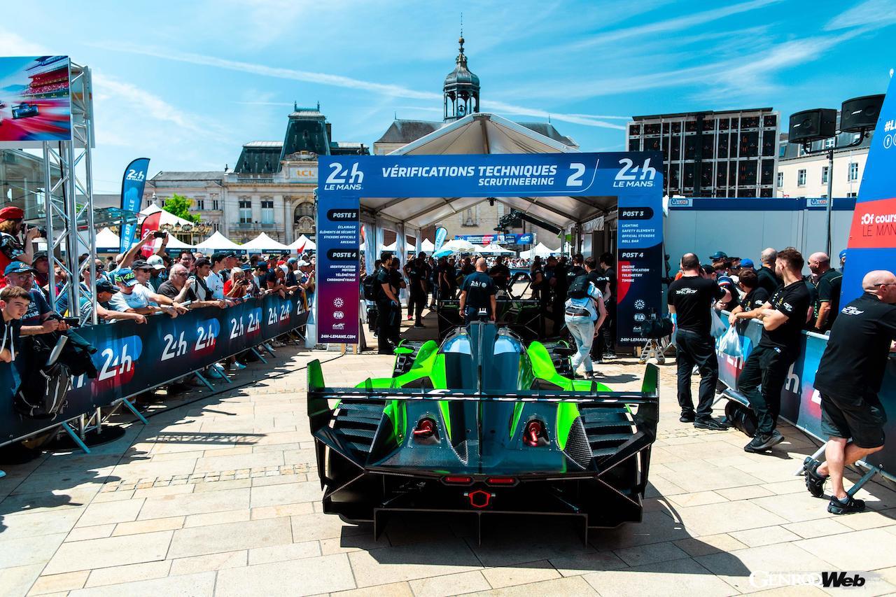 第4戦ル・マン24時間の公開車検と恒例のパレードに、「ランボルギーニ SC63」とワークスドライバーが登場した。