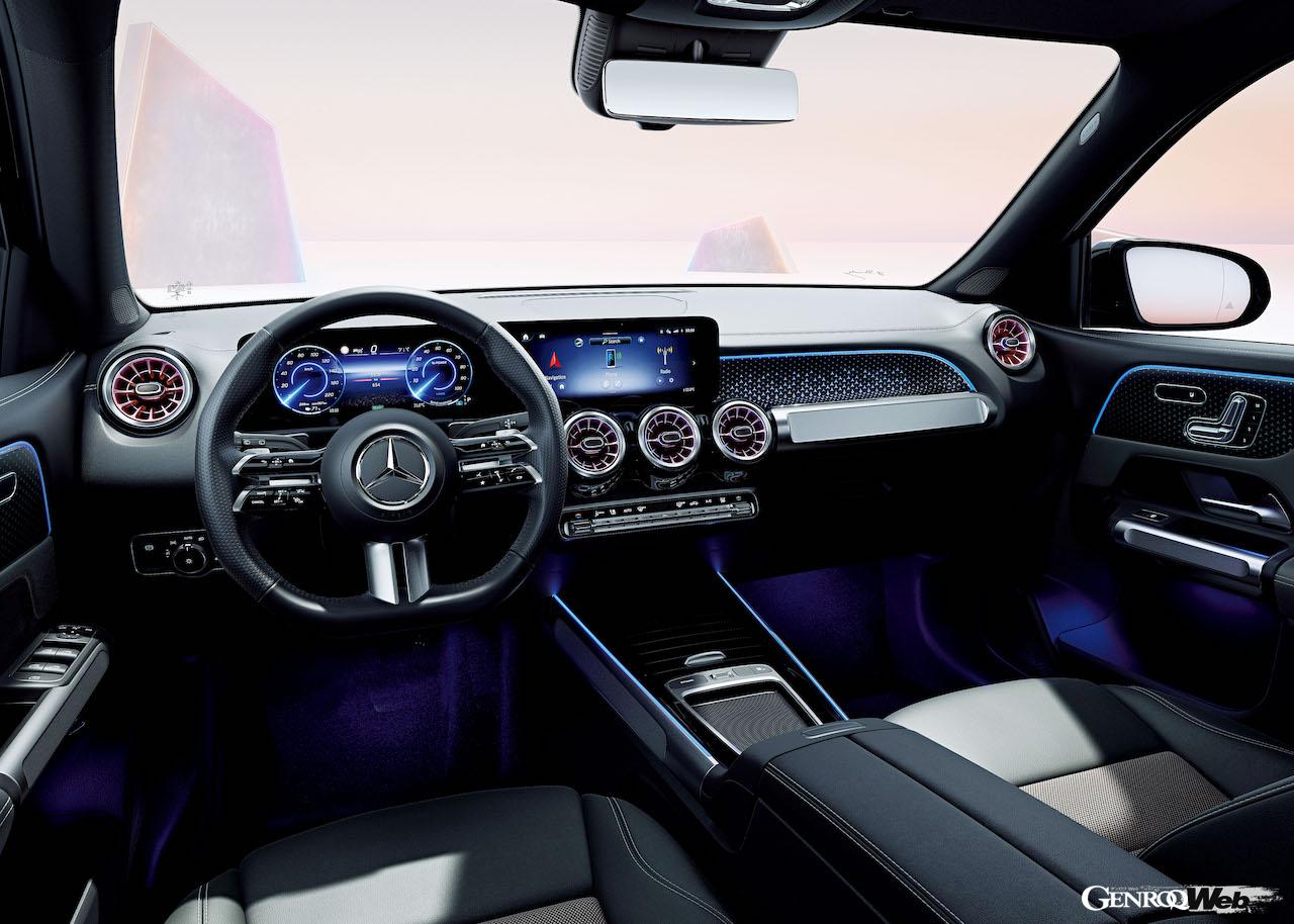 フル電動クロスオーバー新型「メルセデス・ベンツ EQB」のインテリア。