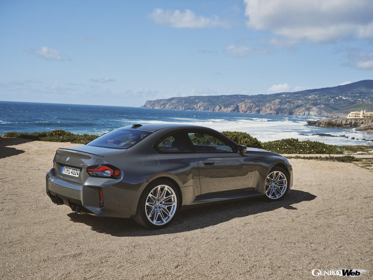 内外装やパワーユニットをアップデートした新型「BMW M2」のエクステリア。