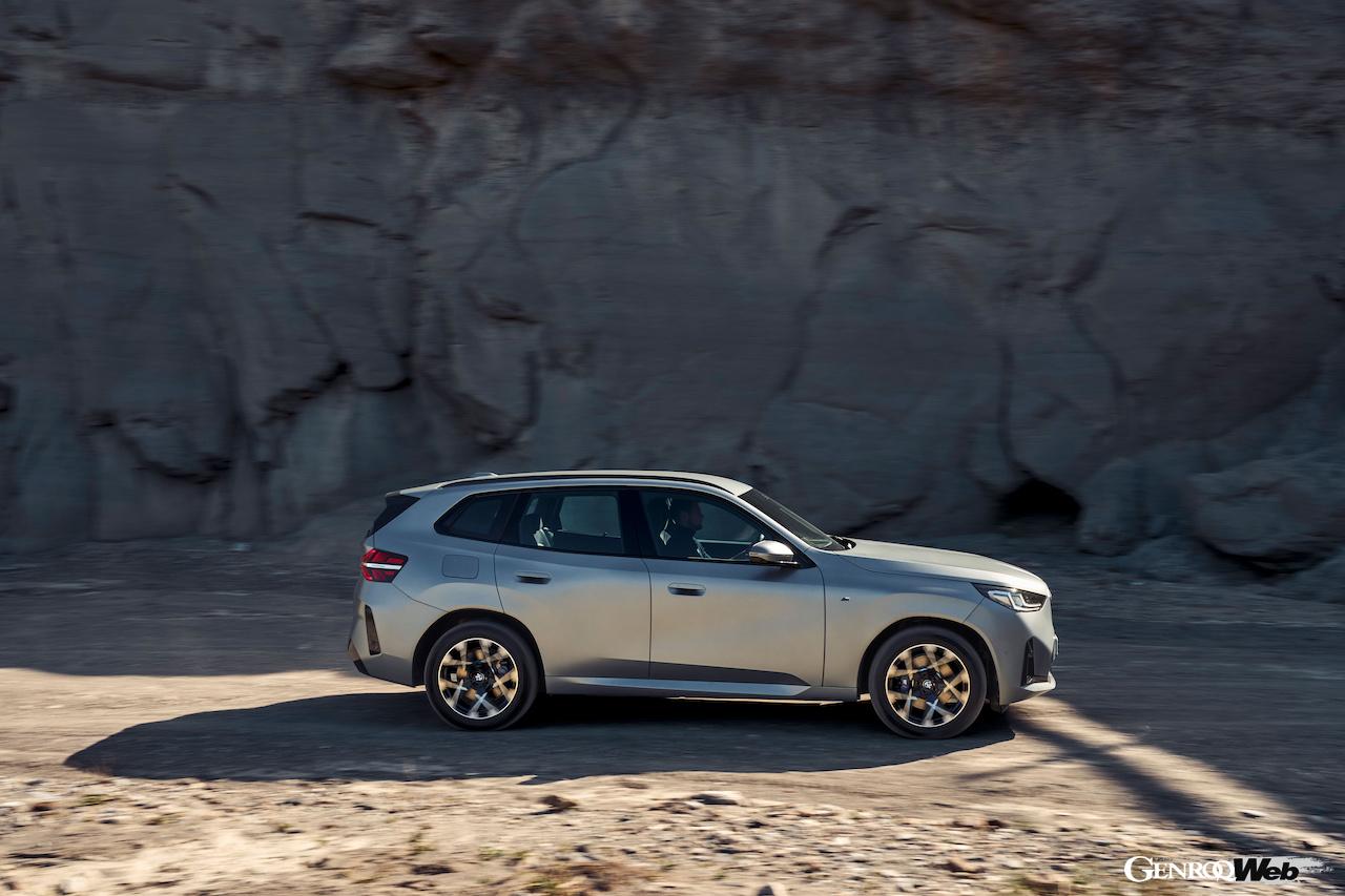 4代目に進化した新型「BMW X3 20 xDrive」のエクステリア。