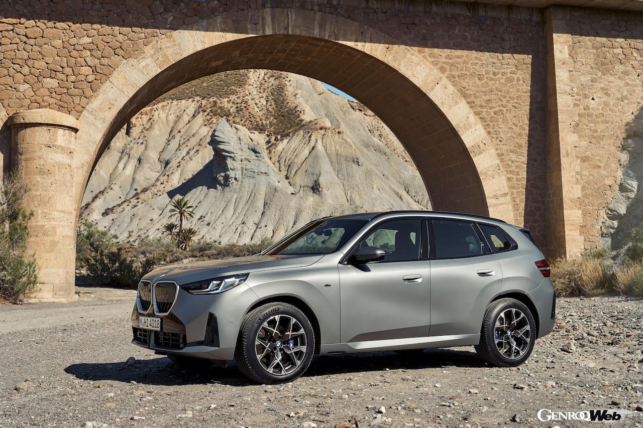 4代目に進化した新型「BMW X3 20 xDrive」のエクステリア。