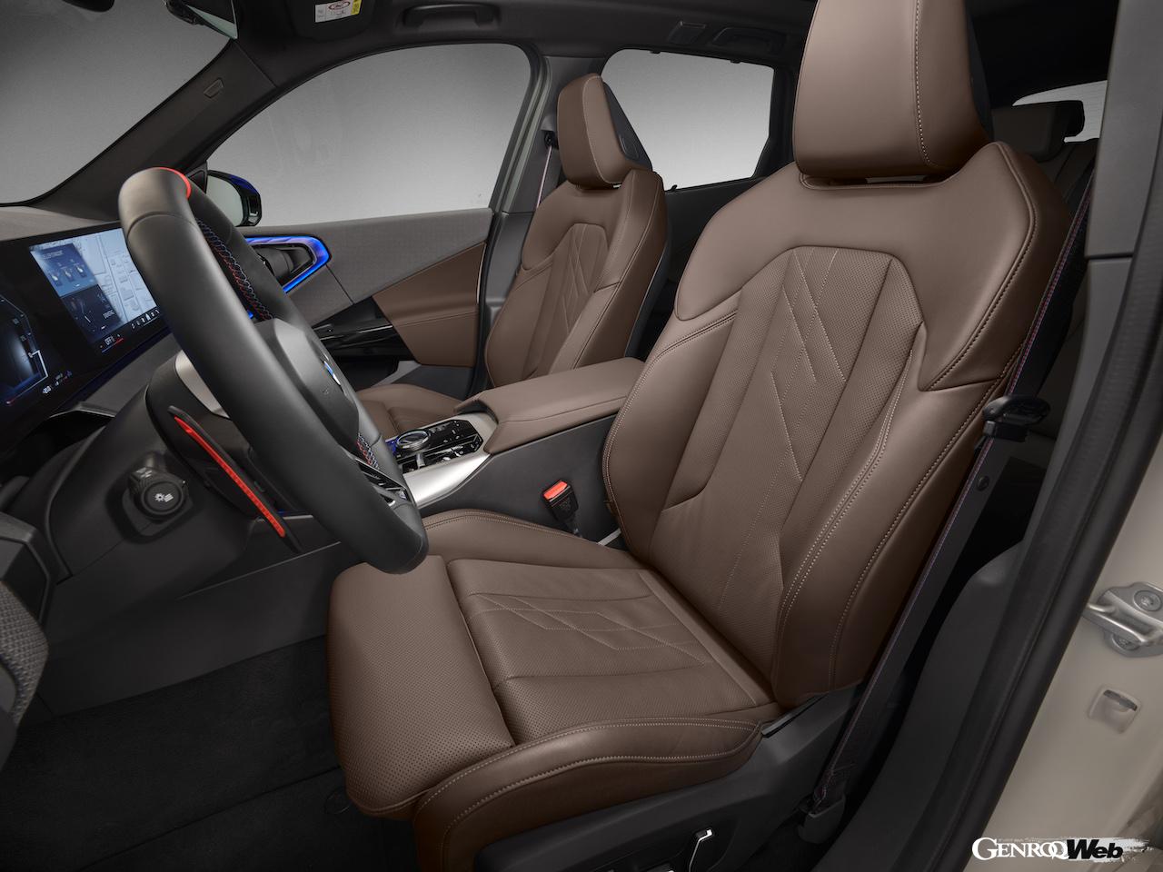 4代目に進化した新型「BMW X3 M50 xDrive」のインテリア。