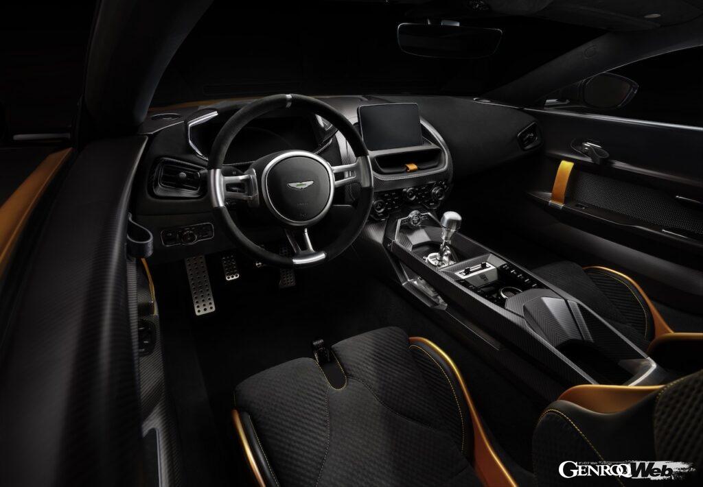 38台のみが限定生産される「アストンマーティン ヴァリアント」のコクピット。