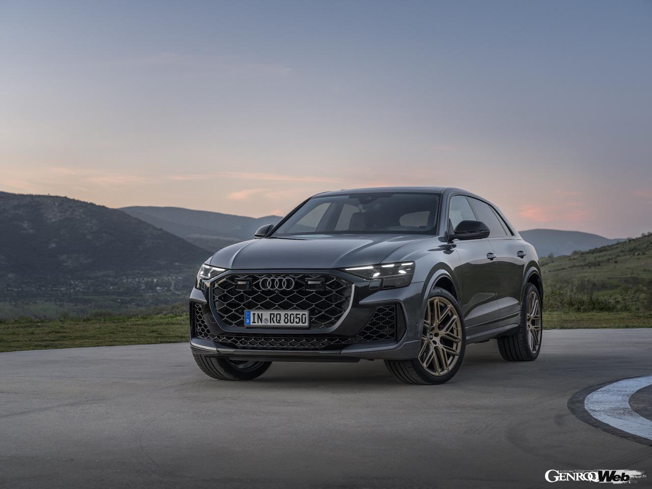 「アウディ RS Q8」改良新型のエクステリア。