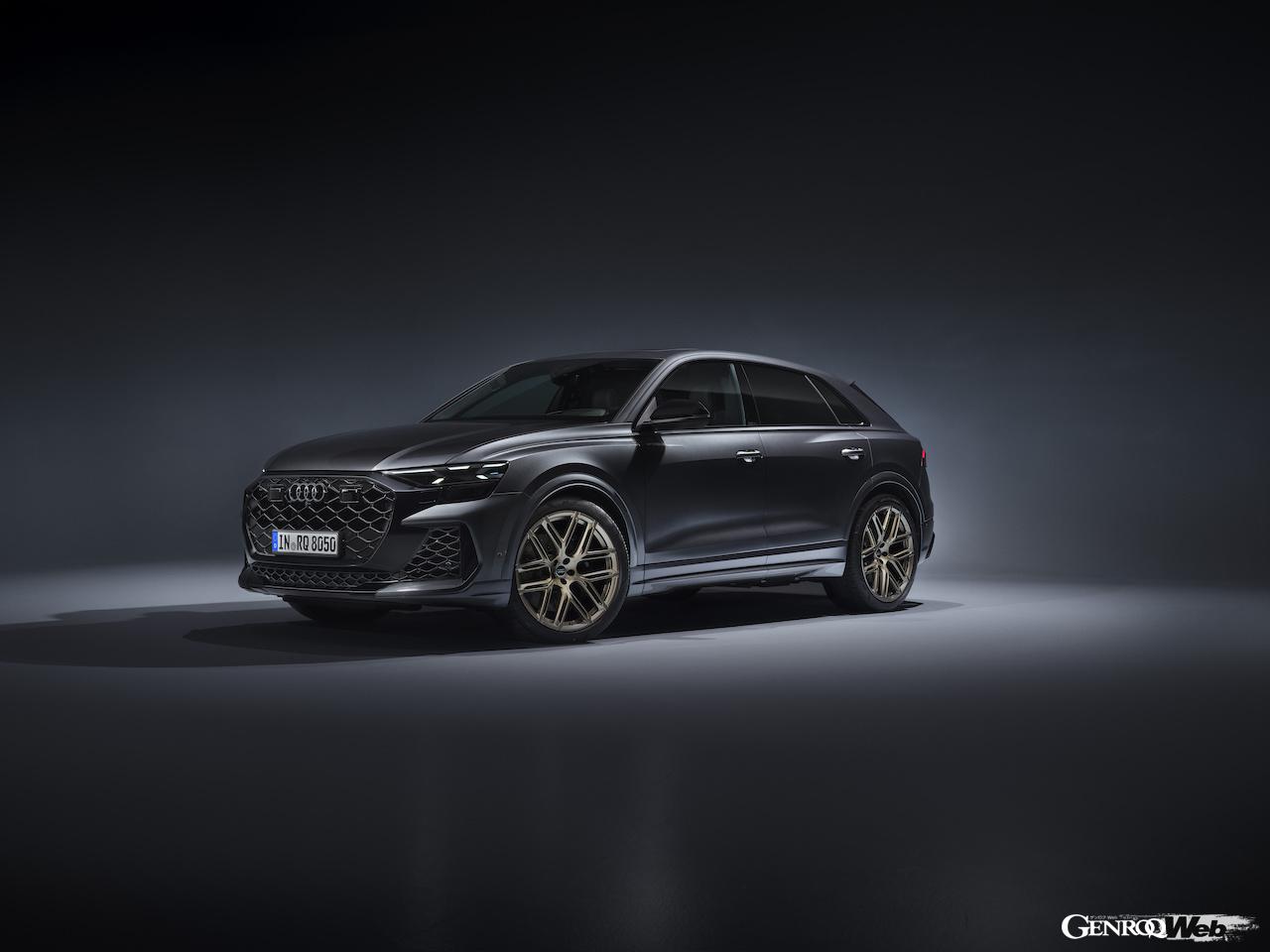 「アウディ RS Q8」改良新型のエクステリア。