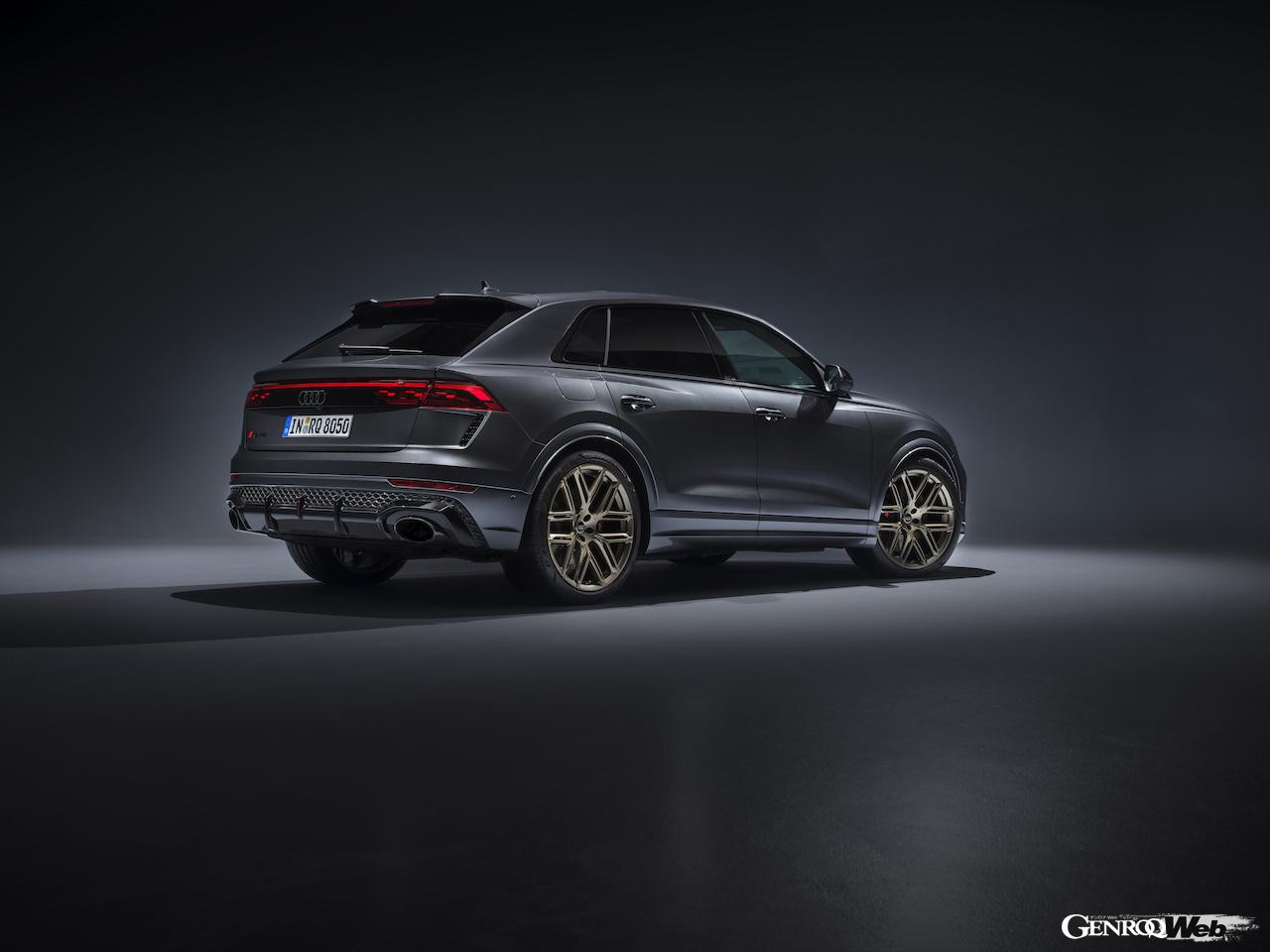 「アウディ RS Q8」改良新型のエクステリア。