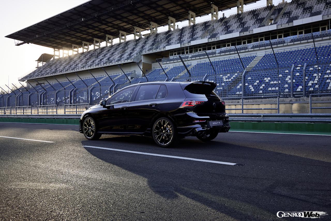 「フォルクスワーゲン ゴルフR ブラックエディション」改良新型のエクステリア。