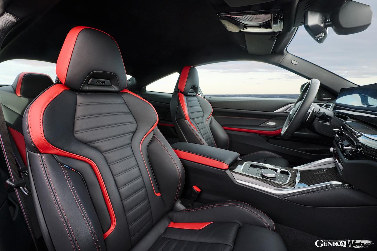 「BMW 4シリーズ クーペ」改良新型のインテリア。