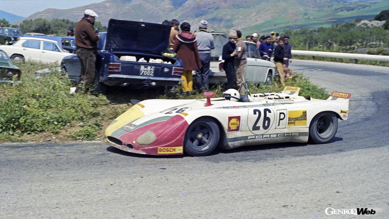 1970年のタルガ・フローリオ、ポルシェ 908/02 スパイダー KHで参戦したリンス。