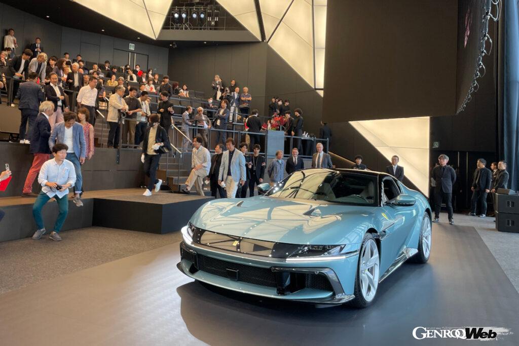 「ドーディチ チリンドリ(12 Cilindri)」の発表会は東京・虎ノ門で行われた。