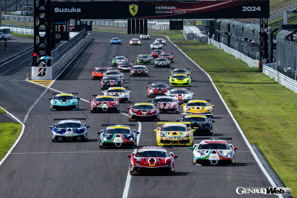 予選でポールポジションを獲得したのはトロフェオ・ピレリ AmクラスのポイントリーダーとなるAkita。