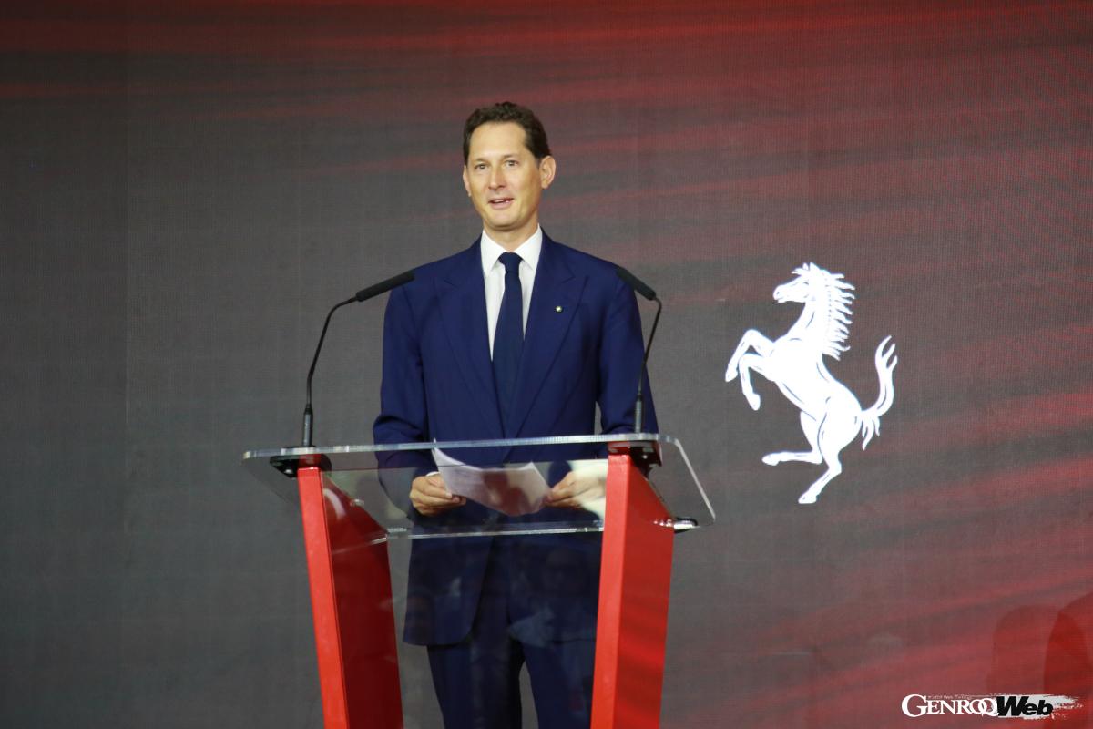 ジョン・エルカーン会長