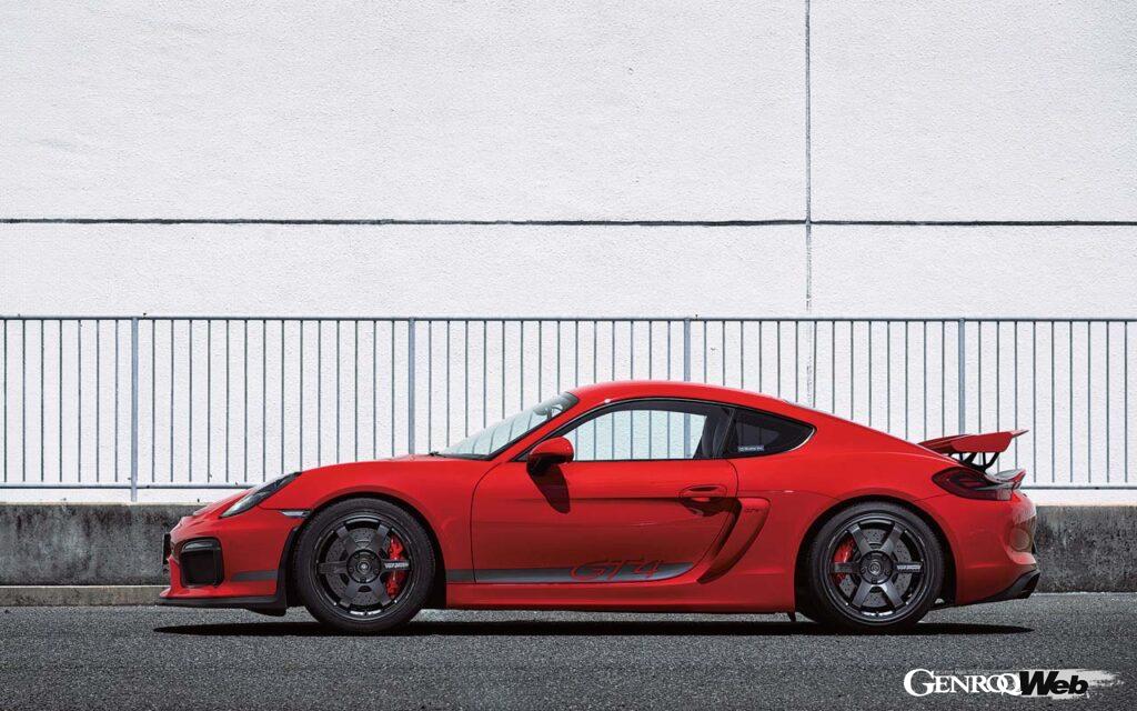 レーシング直系の技術を惜しみなく織り込んだVOLK RACINGの中で最も代表格として知られるのがTE37である。「TE37のライバルはTE37だ」こんな言葉がある通り、その性能は発売以来30年にわたって磨き続けられている。それはハイスペックの欧州車を堂々と受け入れる懐の深さを持っている。