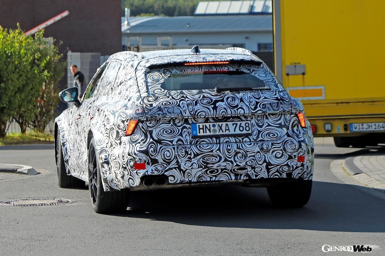 マイルドハイブリッドシステムを組み合わせたICEを搭載し、来年のデビューが予想されている。