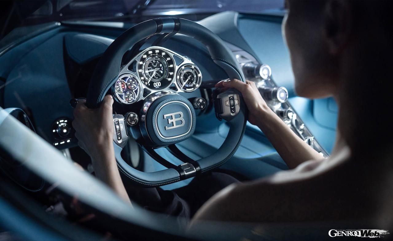 タイムピースからインスピレーションを得た、「ブガッティ トゥールビヨン」のインテリア。
