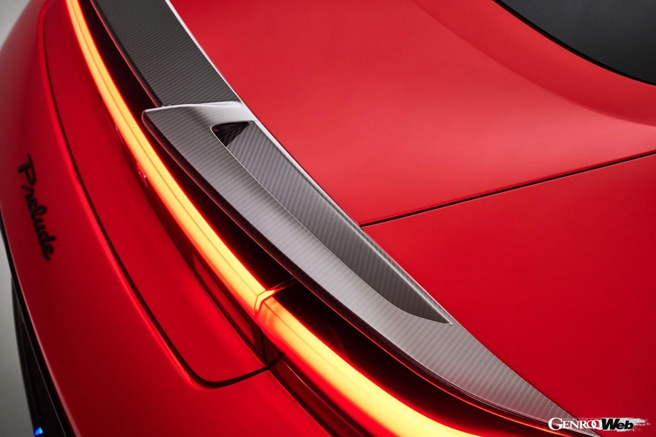 最新のハイブリッドパワートレインを搭載し、ほぼ市販仕様と言われている「ホンダ プレリュード コンセプト」。