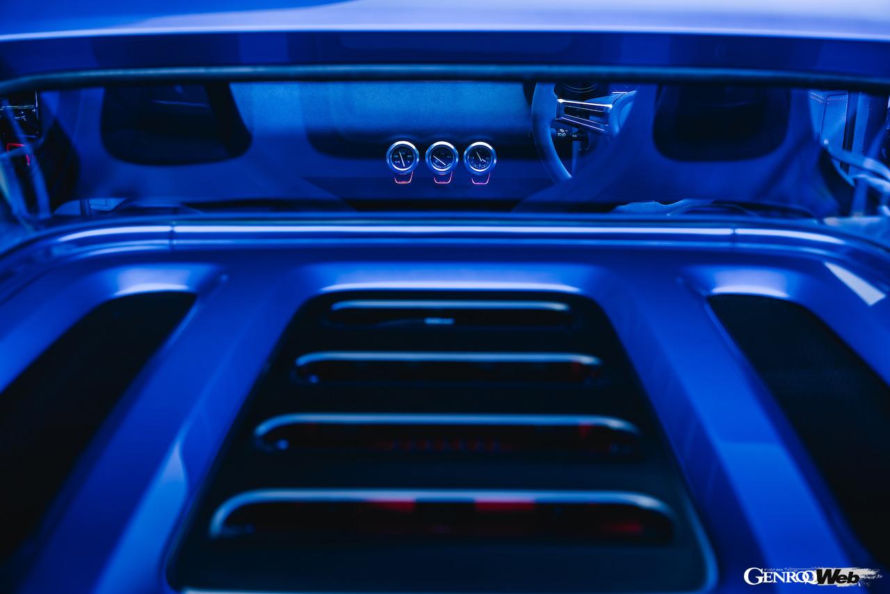 英国のエヴォルート・アウトモビリが手がけたレストモッド「355 by エヴォルート」のエクステリア。