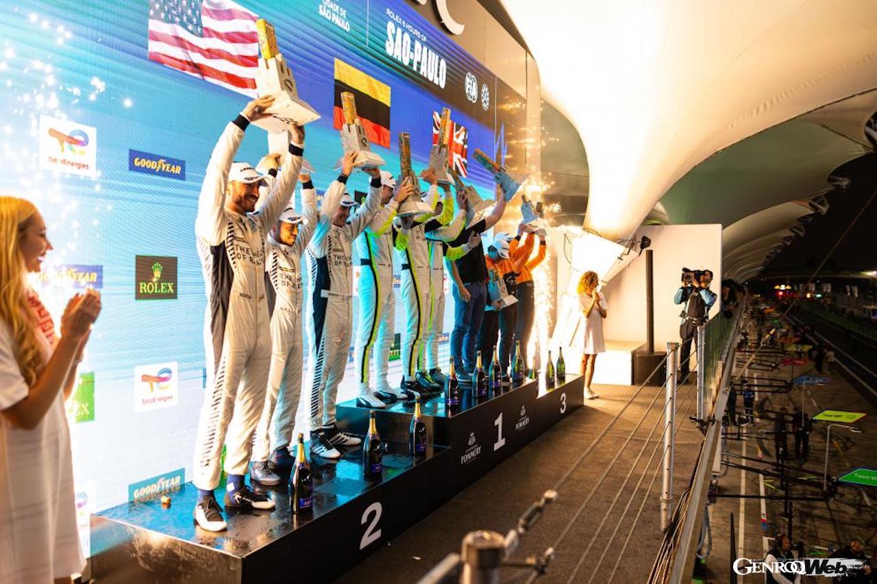 決勝レースは、最初のスティントの段階で92号車がトップに浮上。その後のレースも、巧みなタイヤ戦略でリードをキープした。見事シーズン2勝目を決めた。