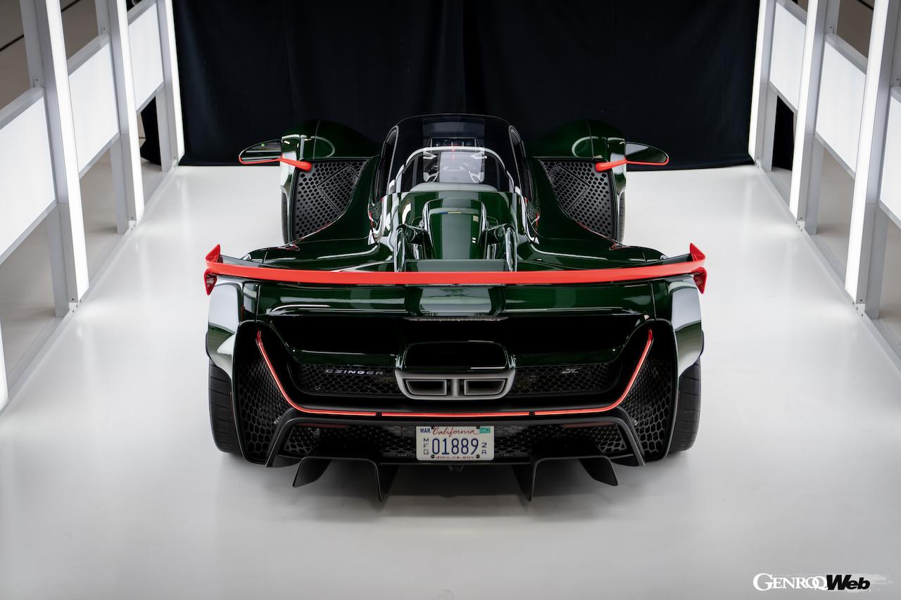 グッドウッドのヒルクライムステージで市販車最速となる「48秒82」をマークした、ジンガー 21C。