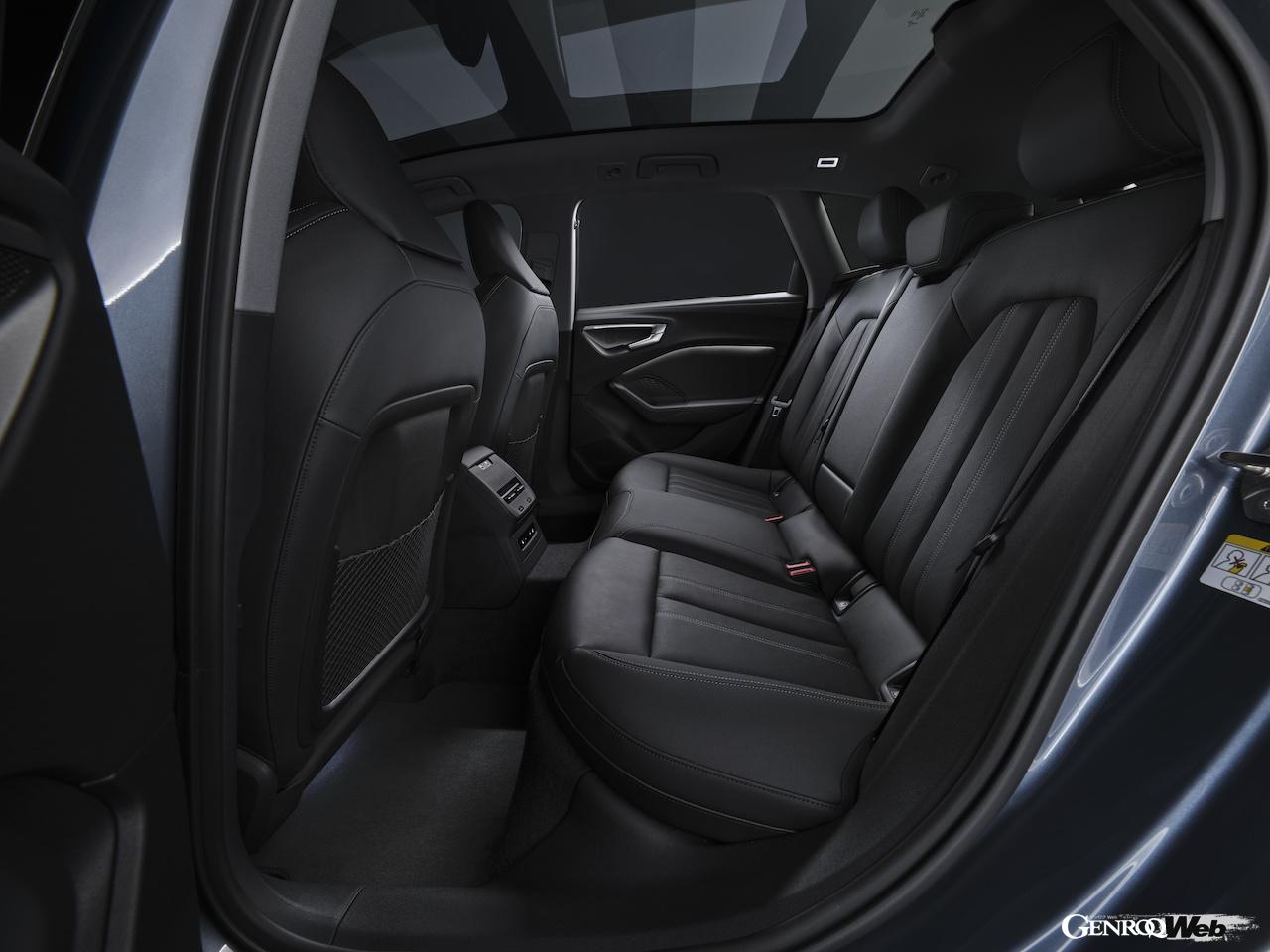 新型「アウディ A5 アバント」のインテリア。